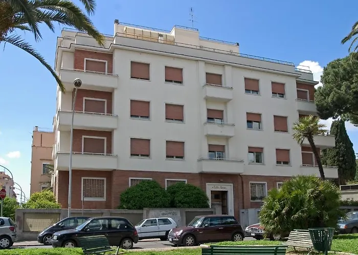 Maria Hotel 4*